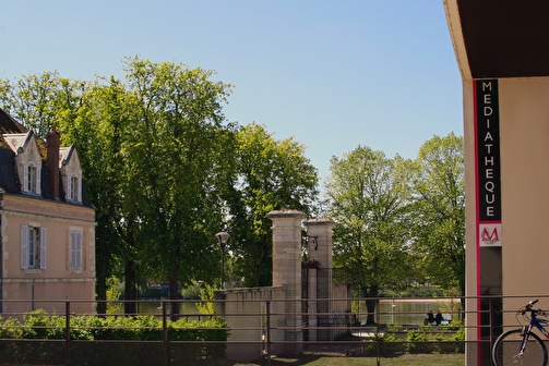 Médiathèque de Cosne - COSNE-COURS-SUR-LOIRE