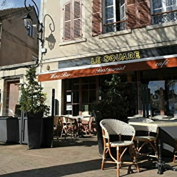 Brasserie Le Square - COSNE-COURS-SUR-LOIRE