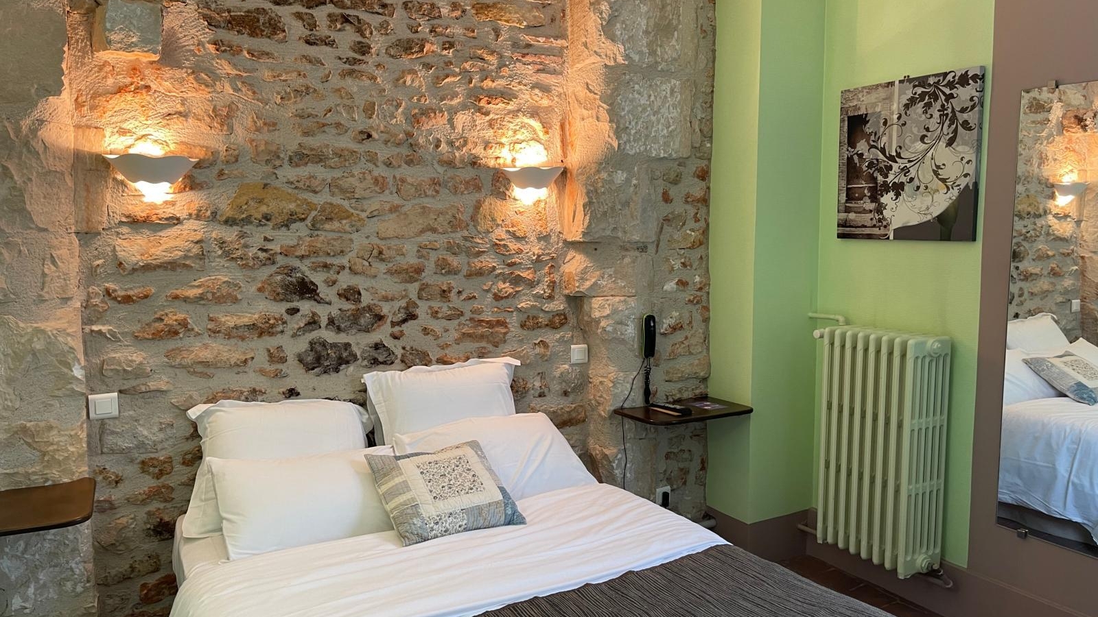 Hôtel-restaurant Le Grand Monarque